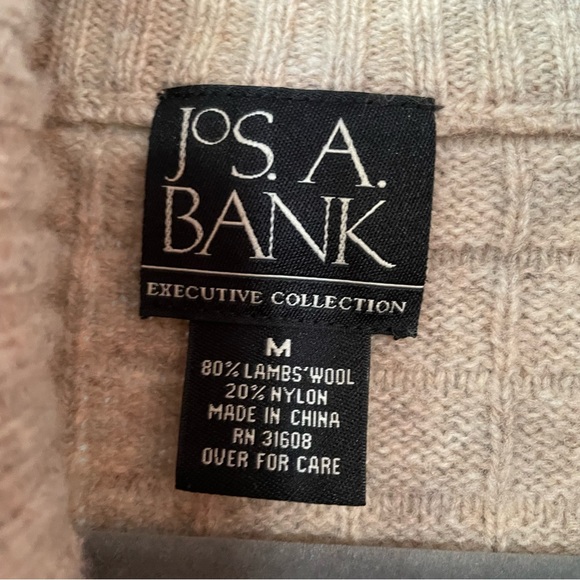 Jos. A Bank Men's Medium M Lambswool Camel Tan Cardigan - Picture 3 of 6